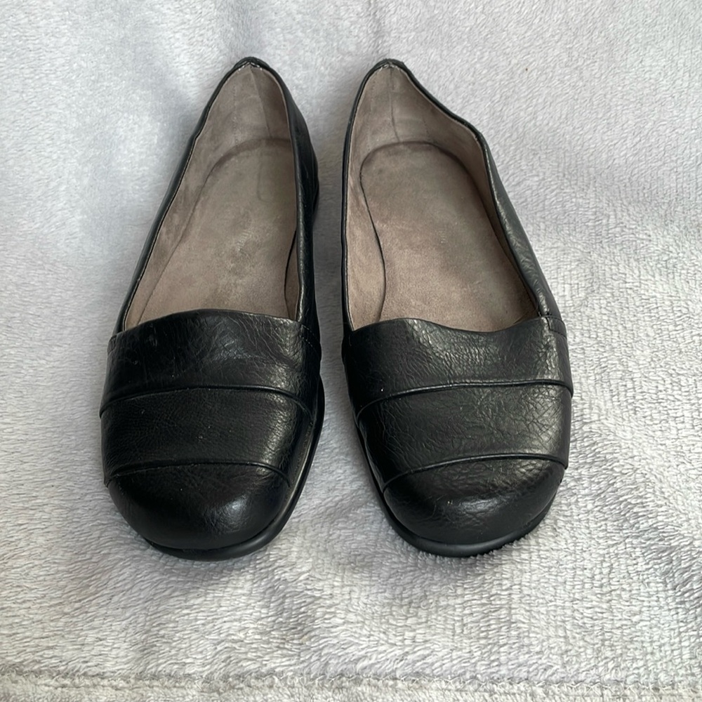 Black Flats